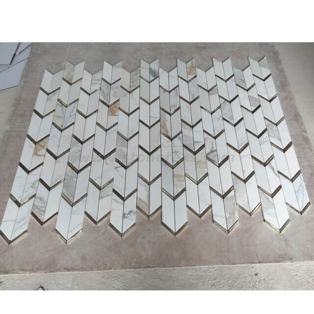 Arrow Metal Blends Calacatta Gold Marble Mosaic Tiles